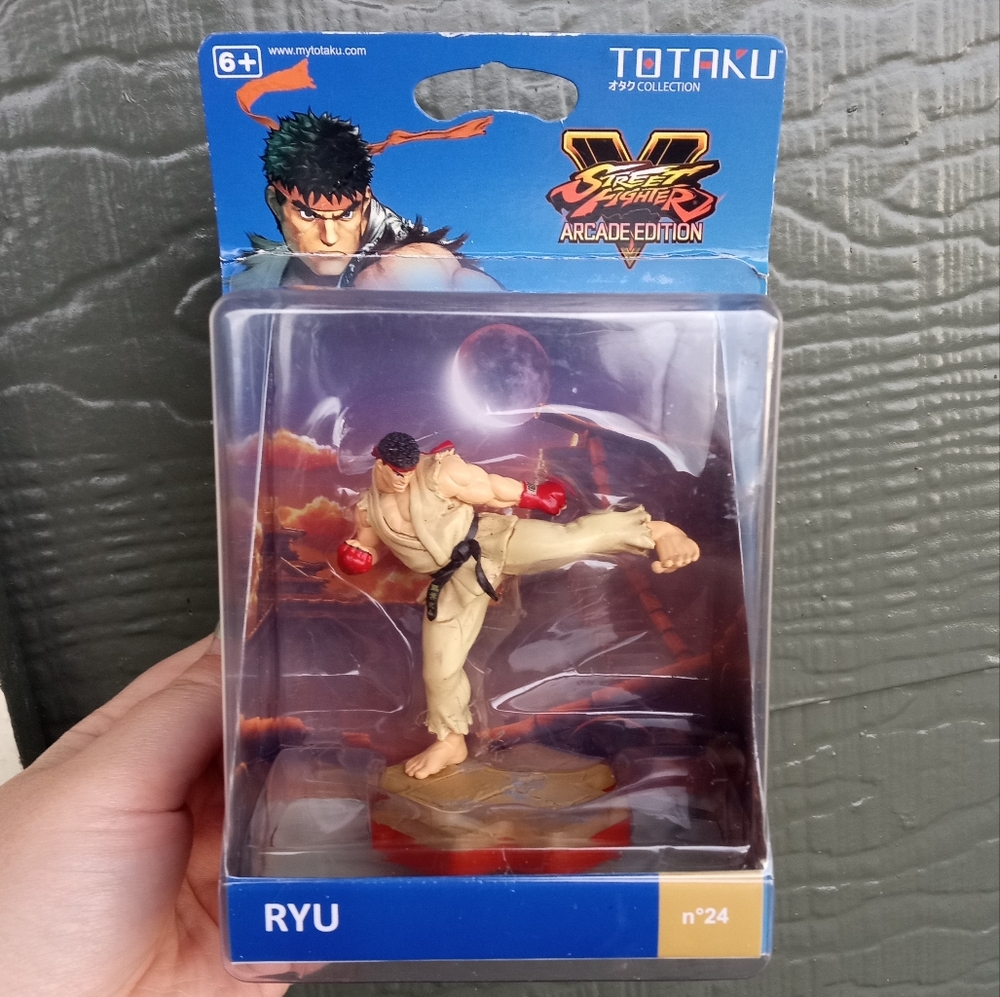 Street Fighter V Ryu Totaku Figure